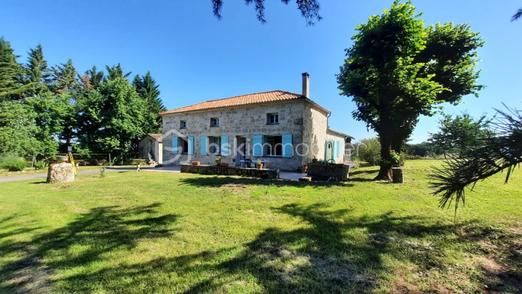 Maison de 200 m²