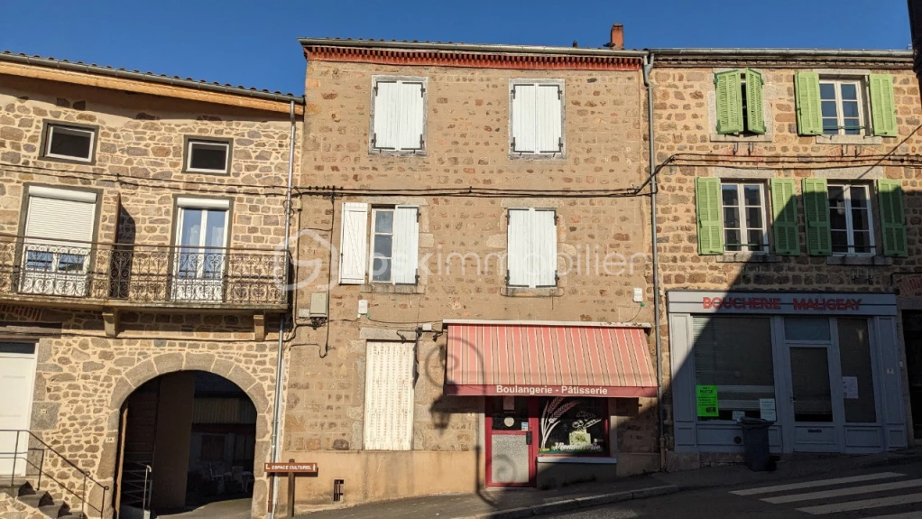Fonds de commerce de 140 m²