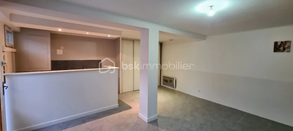 Appartement de 30 m² - STUDIO 30 P01.jpg