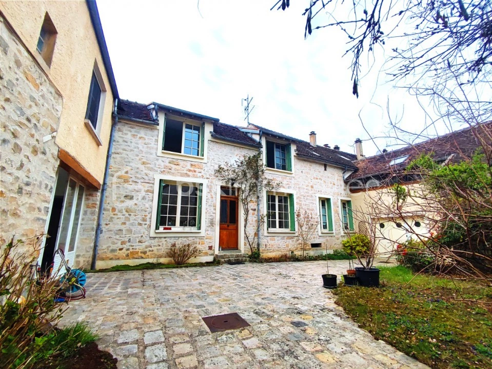 Maison de 173 m²