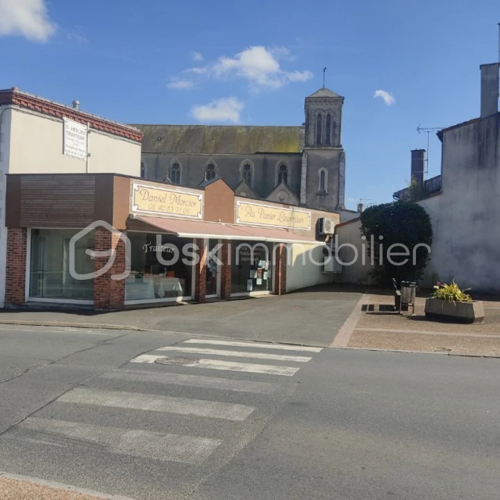 Fonds de commerce de 102 m²