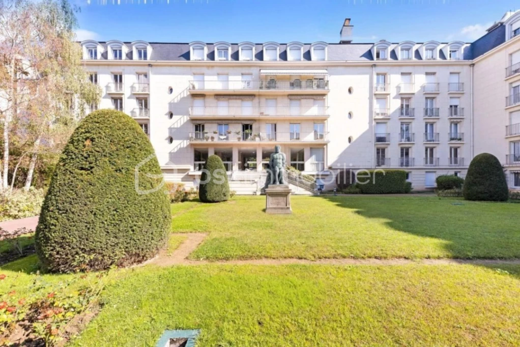Vente Appartement 150m² 7 Pièces à Versailles (78000) - Bsk Immobilier